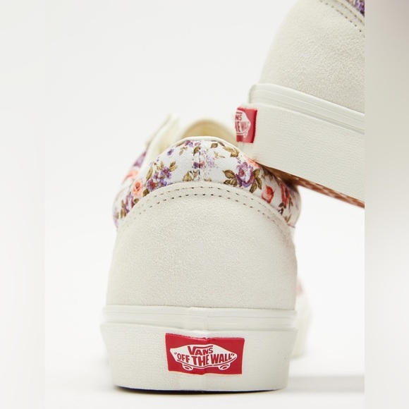 Vans Women’s old skool floral marshmallow multiple sizes - Picture 3 of 4